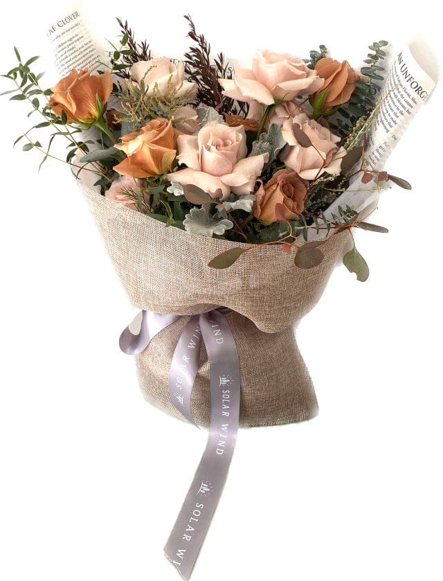 Cappuccino and sandy rose bouquet, ideal for wedding anniversaries